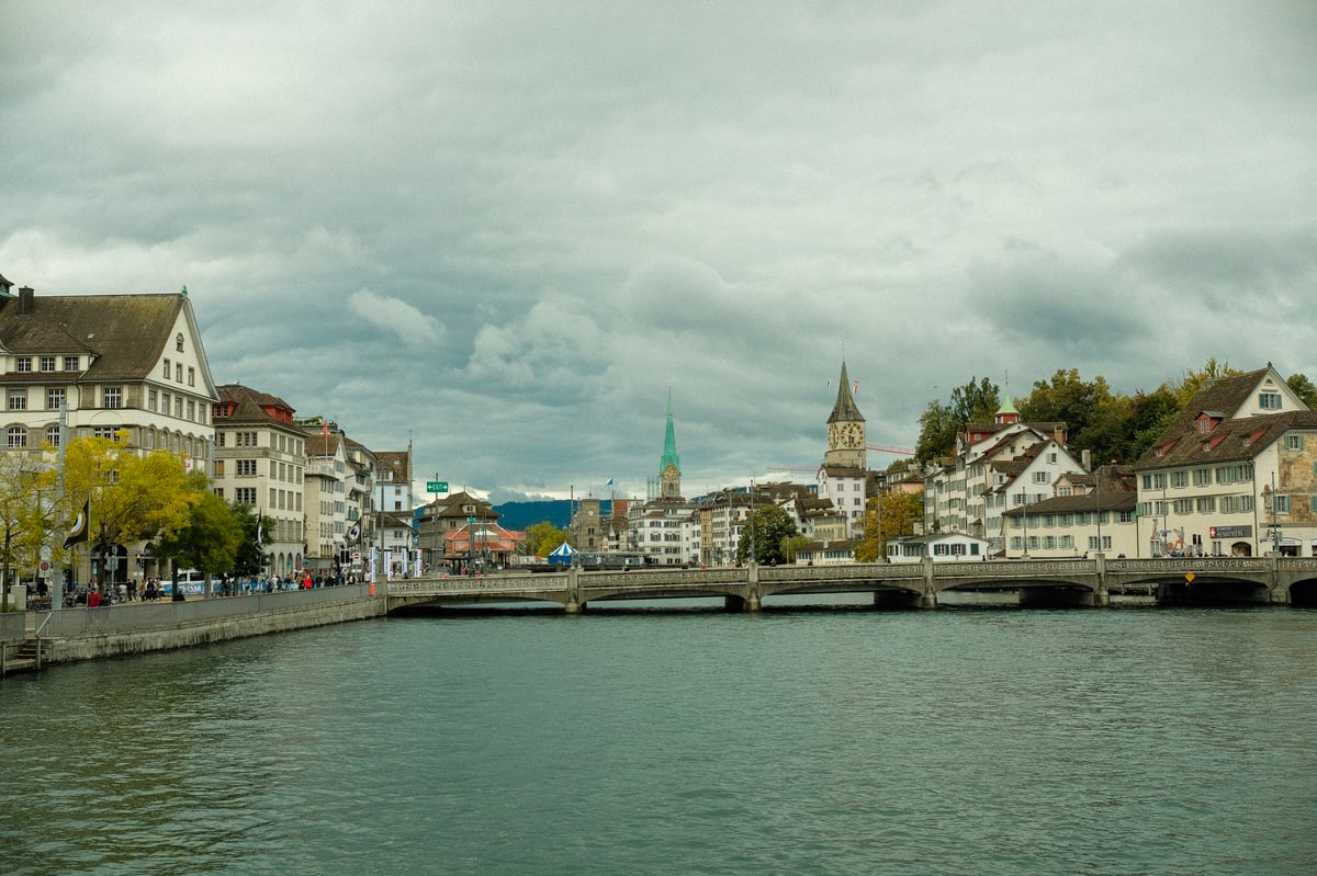 zurich-3 — Zurich
