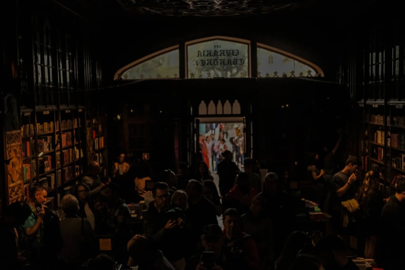 Liveria Lello - Oldest Library — Porto